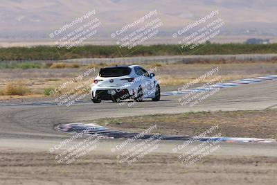 media/Oct-04-2025-OnGrid (Sat) [[44bd565ffa]]/Yellow Group/Grapevine/